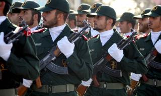صحيفة: الحرس الثوري الإيراني ينشئ قاعدة دعم في بريطانيا