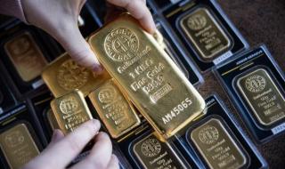 الذهب يرتفع قبل إعلان بيانات اقتصادية أمريكية