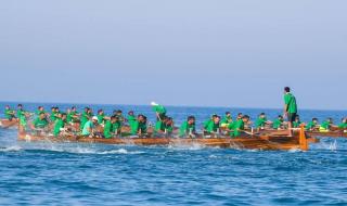 اختتام المرحلة الأولى من سباق دلما لقوارب التجديف التراثية