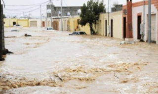 رياح وبرد وأمطار رعدية تصل لحد السيول على الرياض و 4 مناطق - موقع الخليج الان