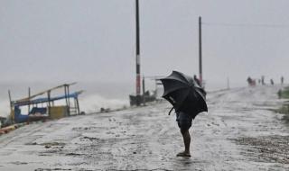 إعصار «ريمال» يتسبب بنزوح مليون شخص من سواحل بنغلاديش