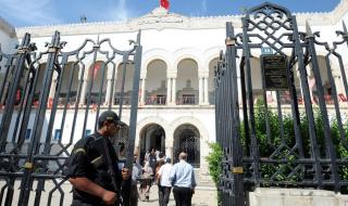 بتهمة القتل.. القضاء التونسي يحكم بسجن رئيس "النهضة" منذر الونيسي