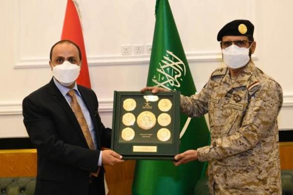 ‏الارياني يلتقي نائب رئيس هيئة الأركان العامة للقوات المسلحة السعودية قائد القوات المشتركة