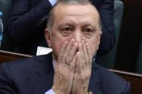 الفساد ينخر حزب أردوغان.. والشارع التركي يهاجم سياسات النظام الحاكم بالبلاد