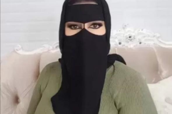رهف القحطاني تفجر غضب السعوديين و تظهر بملابس فاضحة كشفت عن جسدها كاملاً مُكملاً !! (شوف دلوقتي)