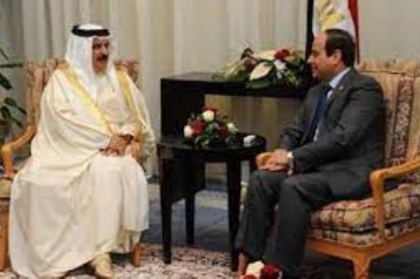 عاجل.. الرئيس المصري يستقبل العاهل البحريني بشرم الشيخ