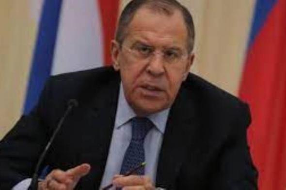 وزير الخارجية الروسي يدعو إلى بذل الجهود لحماية القوانين الدولية
