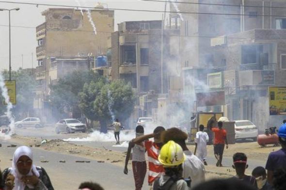وسط هدوء.. استمرار عمليات إجلاء الرعايا والدبلوماسيين الأجانب من السودان