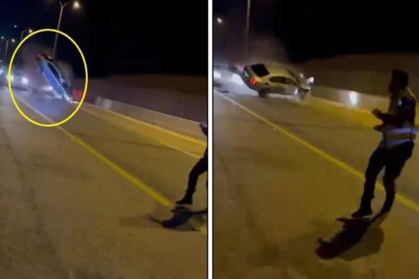 حادث انقلاب مروع لسيارة على بعد أمتار من نقطة تفتيش في السعودية ونجاة رجل أمن (فديو)