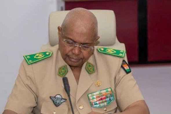 النيجر.. رئيس أركان الجيش يؤيد قادة الانقلاب