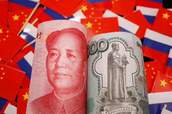 تقرير: الصين وروسيا تخلتا عن الدولار في التجارة الثنائية بشكل شبه كامل