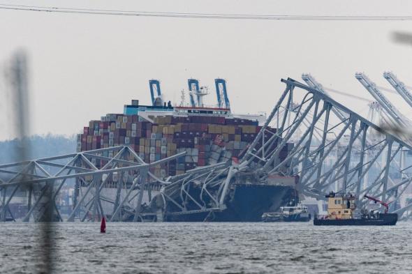واشنطن بوست: سفن الحاويات العملاقة تحمل مخاطر متزايدة على العالم