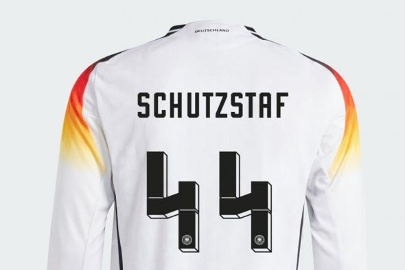 سر تغيير تصميم الرقم 4 على قمصان منتخب ألمانيا (صور)
