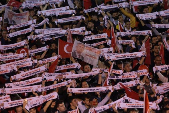 "لوموند": الاحتفالات بفوز المعارضة تعكس المزاج العام في تركيا