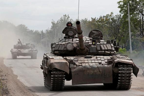 القوات الروسية تقترب من بلدة إستراتيجية شرقي أوكرانيا.. ما أهمية ذلك؟
