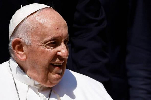 بابا الفاتيكان يأسف لقتلى «حماقة الحرب» في غزة وأوكرانيا