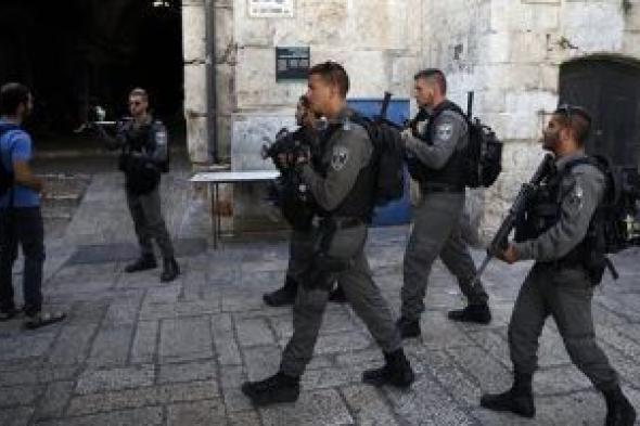 الاحتلال الإسرائيلي يعتقل 14 فلسطينيا من شمال غرب القدس