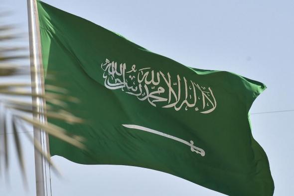 تم إلغاء نظام الكفيل لهذه المهن في السعودية | قرار سار للمقيمين - موقع الخليج الان