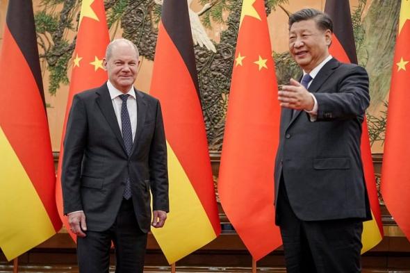 ما دلالات زيارة المستشار الألماني شولتس إلى الصين؟