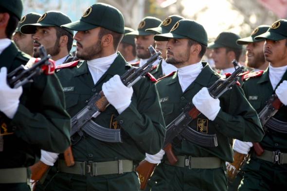 "الحرس الثوري" يلوح بمراجعة عقيدة إيران النووية