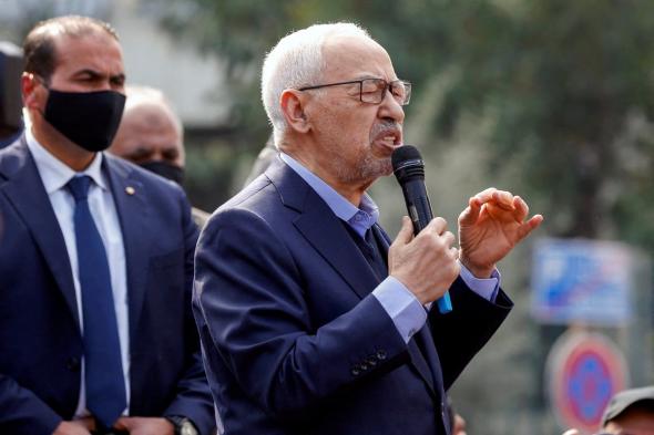 تأجيل محاكمة الغنوشي رئيس "النهضة" التونسية في قضية "تمجيد الإرهاب"