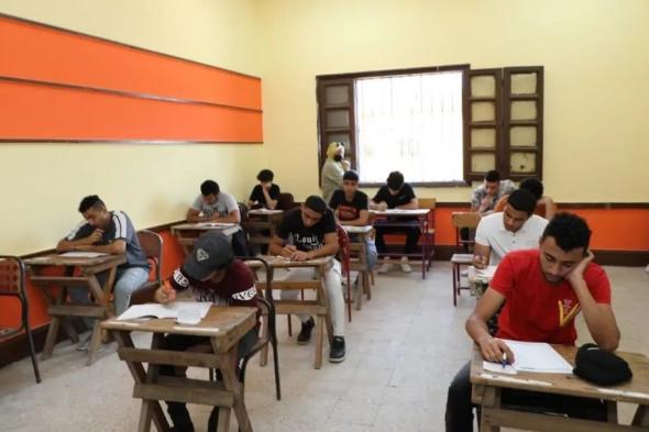 بسبب الخوف.. وفاة طالب أثناء أداء امتحان في مصر‎