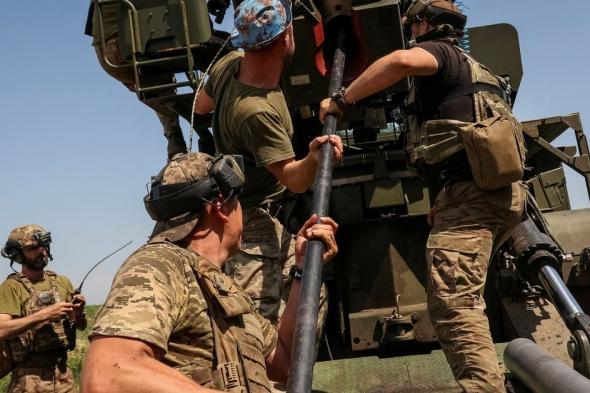 خبراء: الغرب يسابق الزمن لتدريب جنود أوكرانيين قبل الهجوم الروسي