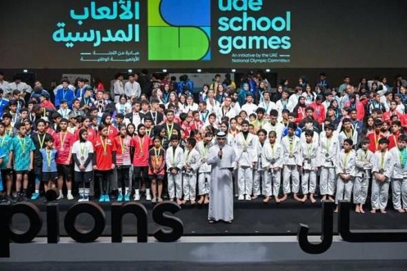 أحمد بن محمد: «الألعاب المدرسية» خطوة نوعية تعزز الرياضة الوطنية