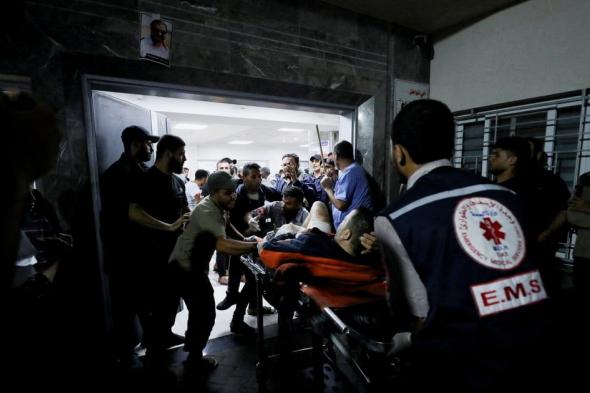 إجلاء أطباء أمريكيين كانوا محاصرين في أحد مستشفيات غزة