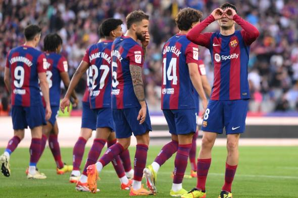 شاهد برشلونة يحرز المركز الثاني في الدوري الإسباني - موقع الخليج الان