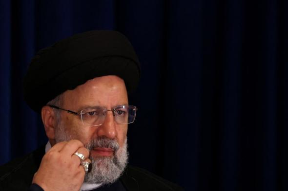 هل يمثل تأخر إيران في العثور على طائرة رئيسي "فضيحة مدوية"؟