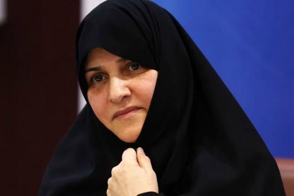 إيران.. زوجة "رئيسي" تحسم الجدل بشأن ترشحها للانتخابات