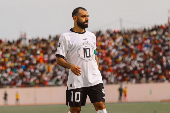 صلاح يُجنب مصر الهزيمة والجزائر تنتفض ضد أوغندا في تصفيات كأس العالم 2026 - موقع الخليج الان
