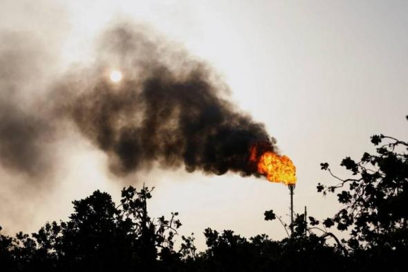 البنك الدولي: ارتفاع عالمي في الحرق التلقائي للغاز المصاحب لإنتاج النفط